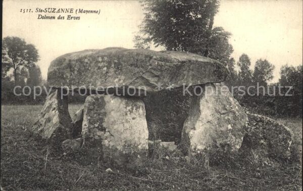 Huenengrab Ste-Suzanne Mayenne Dolmen des Erves