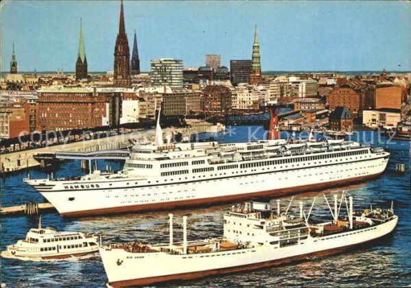 Dampfer Oceanliner TS Hamburg Überseebrücke