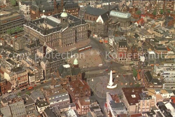 Amsterdam Niederlande Fliegeraufnahme Dam mit königlichem Pal