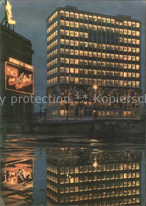 Berlin Haus des Lehrers am Alexanderplatz Spie