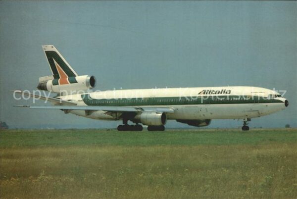 Flugzeuge Zivil McDonnell-Douglas DC 10-30 I-DYNI Alita