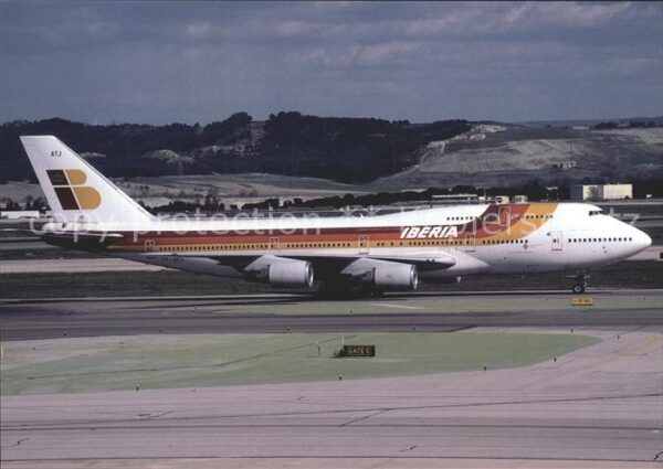 Flugzeuge Zivil Iberia B747-300 TF-ATJ