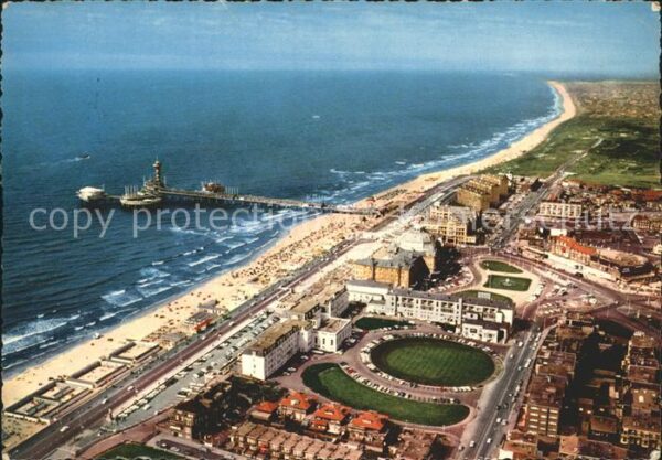 Scheveningen Fliegeraufnahme mit Strand Seebrücke