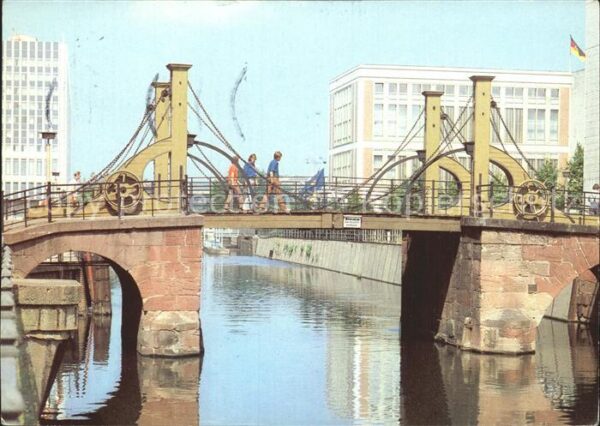 Berlin Jungfernbrücke