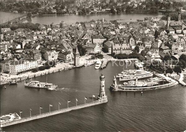 Lindau Bodensee Hafen Leuchtturm Fähre Fliegeraufnahme
