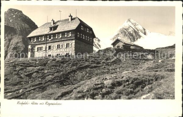 Krefelder Huette mit Kitzsteinhorn