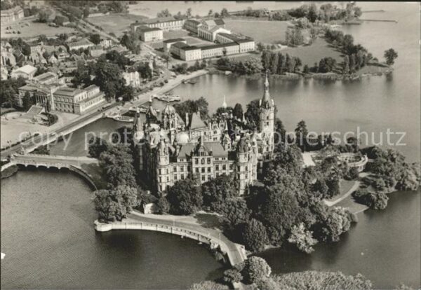 Schwerin Mecklenburg Schloss Fliegeraufnahme
