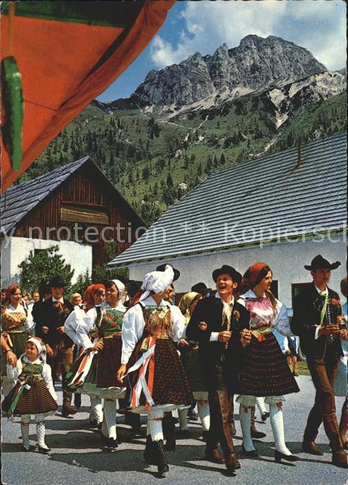 Kaernten Gailtaler Trachtengruppe