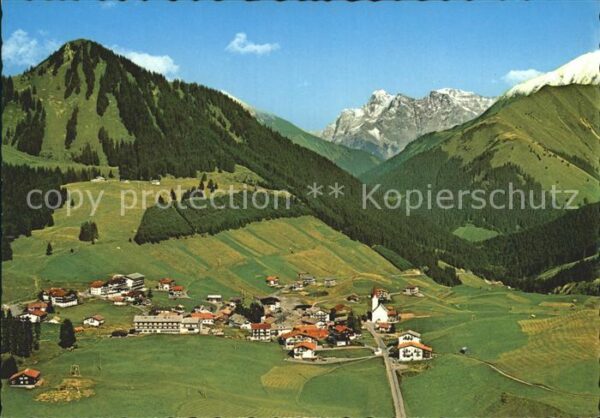 Berwang Tirol mit Zugspitze