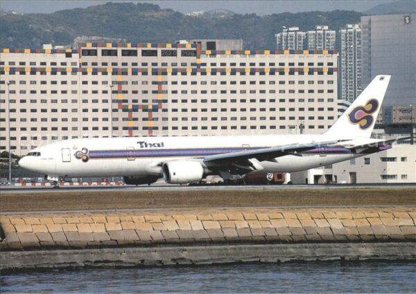 Flugzeuge Zivil Thai Airways International B-777-2D7 HS