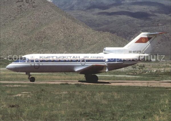 Flugzeuge Zivil Kyrgyztan Avia Yakovlev 40 EX-87275 cn