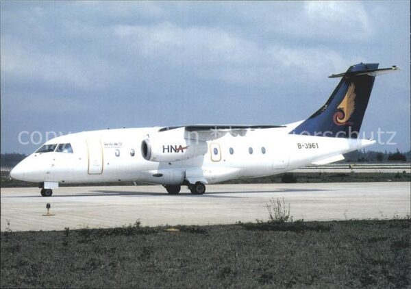 Flugzeuge Zivil Hainan Airlines Do 328-300 Jet B-3961 c
