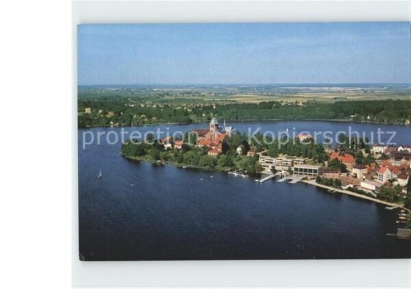 Ratzeburg Domhalbinsel mit Ruderakademie und Juge