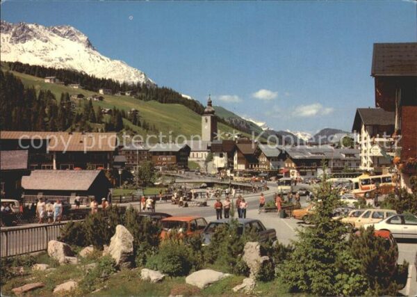 Lech Vorarlberg Ortspartie mit Karhorn