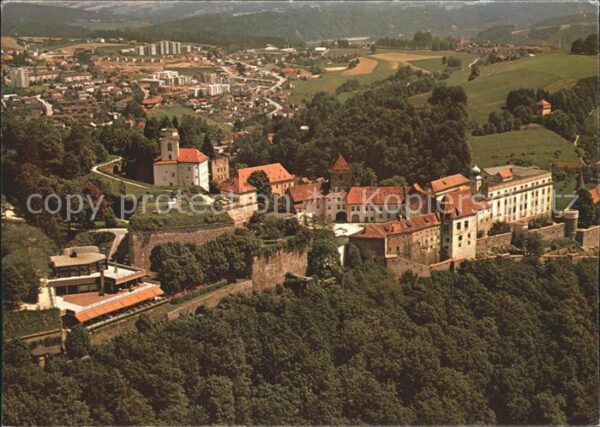 Passau Veste Oberhaus mit Grubweg Fliegeraufna