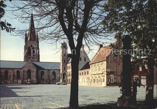 St Pierre Grote Markt en Kerk