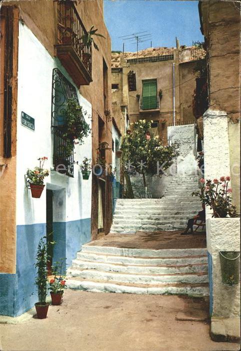 Alicante Gasse mit Treppen