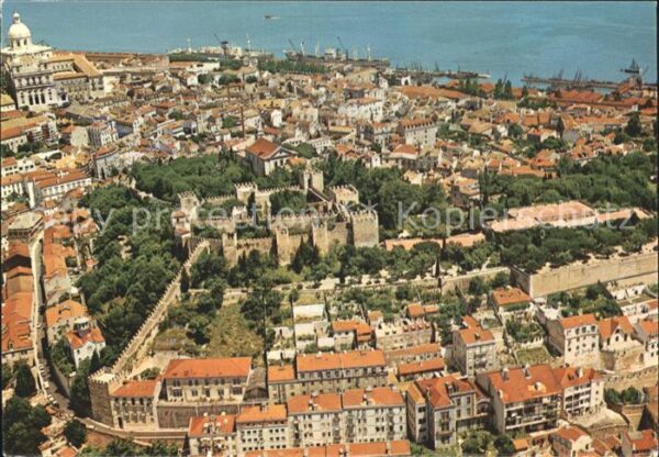 Lisboa Castelo de Sao Jorge e Alfama vista aer