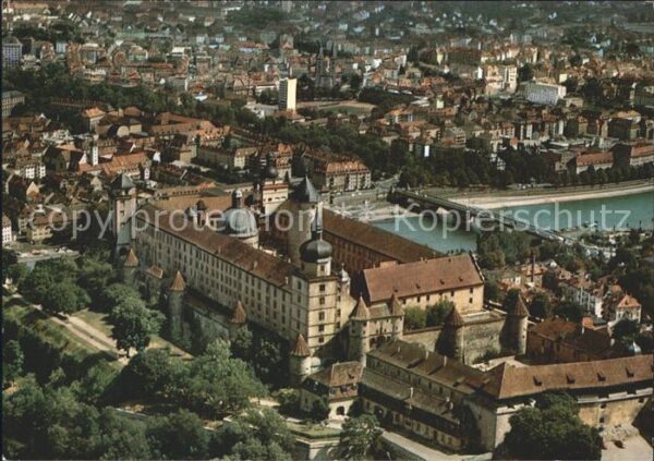 Wuerzburg Festung Marienberg mit Blick auf die St