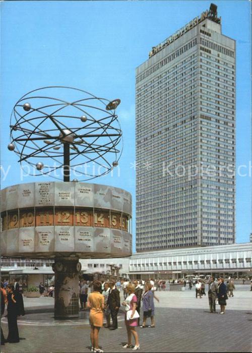 Berlin Alexanderplatz Weltzeituhr Hochhaus Hau