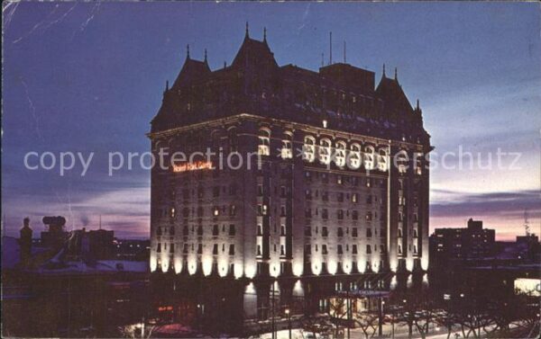Winnipeg Fort Garry Hotel at night