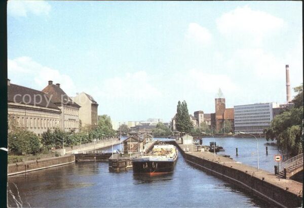 Berlin Mühlendammschleuse