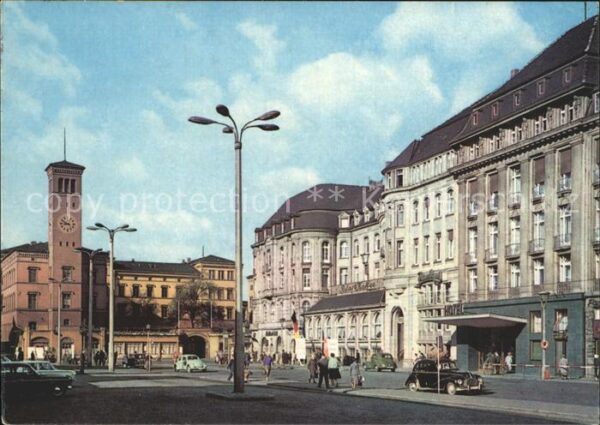 Erfurt Bahnhofsplatz mit HO Hotel Erfurter Hof