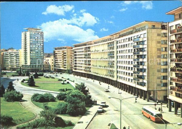 Bucuresti Piata palatului Wohnblocks Hochhaus