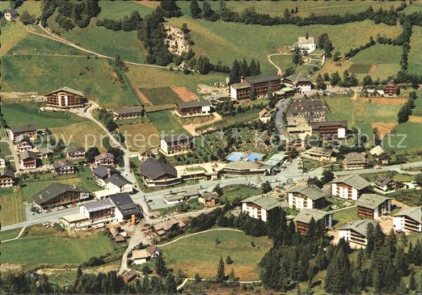 Bad Kleinkirchheim Kaernten Fliegeraufnahme