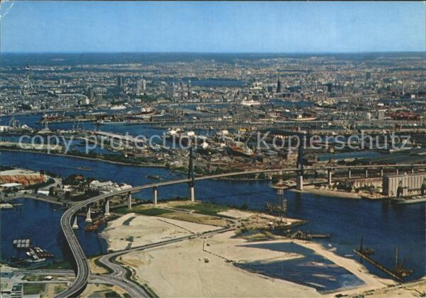 Hamburg Köhlbrandbrücke Hafen Fliegeraufnahme