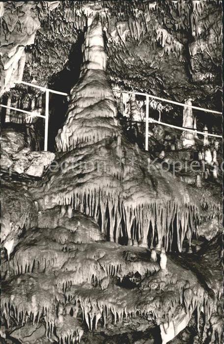 Hoehlen Caves Grottes Teufelshöhle Fränkische Schweiz Riesens