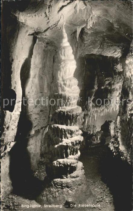 Hoehlen Caves Grottes Bing-Höhle Streitberg Riesensäule