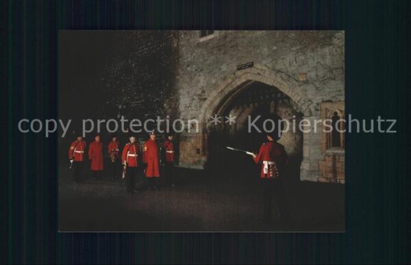 Leibgarde Wache Tower of London Ceremony of the Keys Th