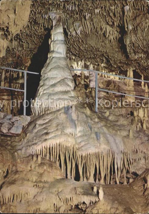 Hoehlen Caves Grottes Teufelshöhle Fränkische Schweiz Riesens