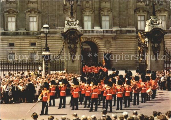 Leibgarde Wache Guards Band Buckingham Palace London