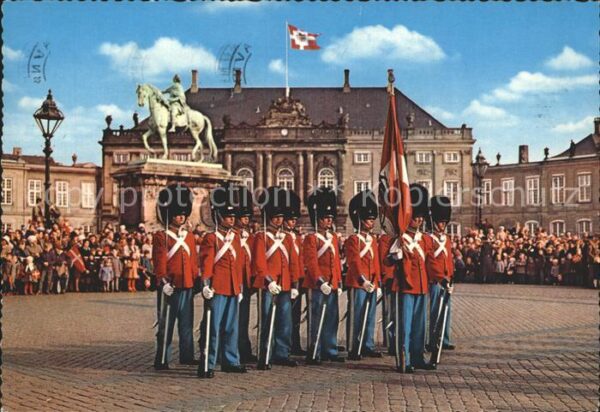 Leibgarde Wache Kopenhagen Schloss Amalienborg Wachtpar