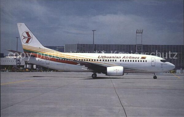 Flugzeuge Zivil Lithuanian Airlines Boeing 737-300 LY-B