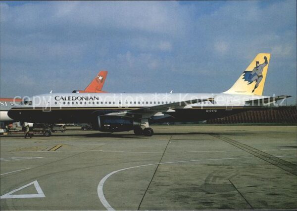 Flugzeuge Zivil Caledonian Batman colours Airbus A-320