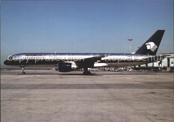 Flugzeuge Zivil Aeromexico Boeing 757 N53AW