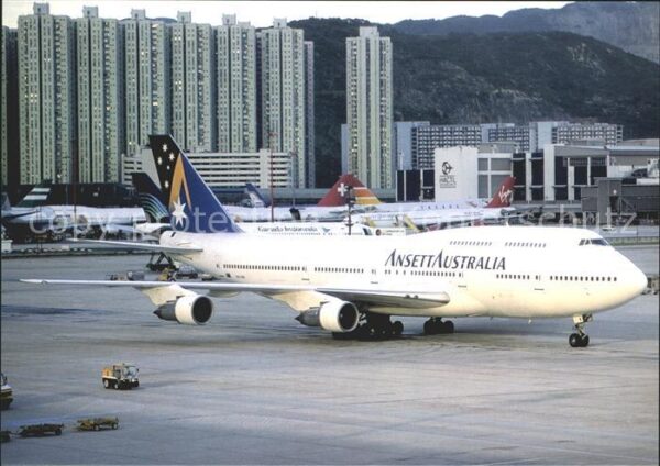 Flugzeuge Zivil Ansett Australia B747-312 VR-INK c/n 23