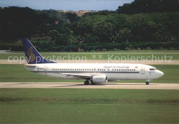 Flugzeuge Zivil Royal Air Cambodge Boeing 737-400 9M-MM