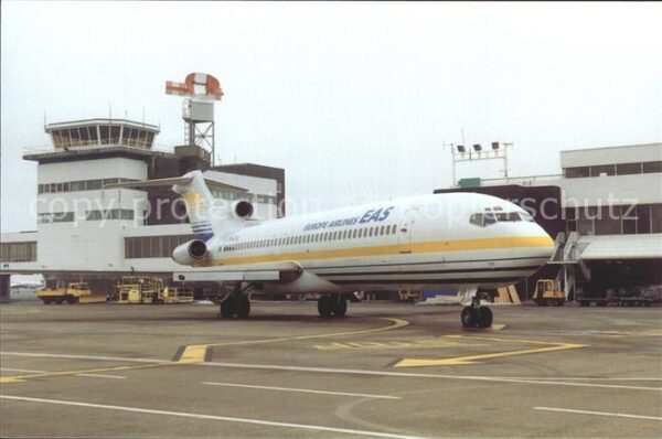 Flugzeuge Zivil EAS Boeing 727 F-GCGQ Cardiff Wales Air