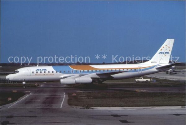 Flugzeuge Zivil A.L.M. DC.8.32 n903CL