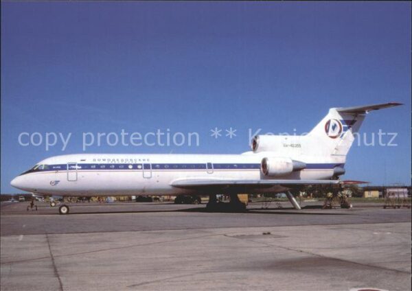 Flugzeuge Zivil DOMODEDOVO AIRLINES YAK-42D RA-42355 c/