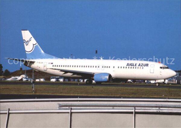 Flugzeuge Zivil Aigle 'Azur B-737-AYO F-GLXI Paris