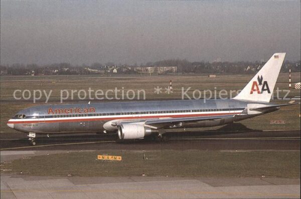 Flugzeuge Zivil Boeing 767 American  N360AA