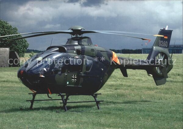 Hubschrauber Helikopter Luftwaffe Eurocopter EC-135 82+60
