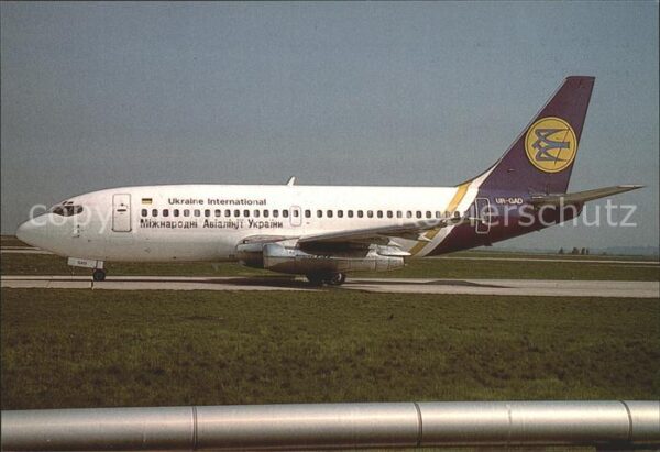 Flugzeuge Zivil boeing 737.2T4 Advanced UR-GAD-Ukraine