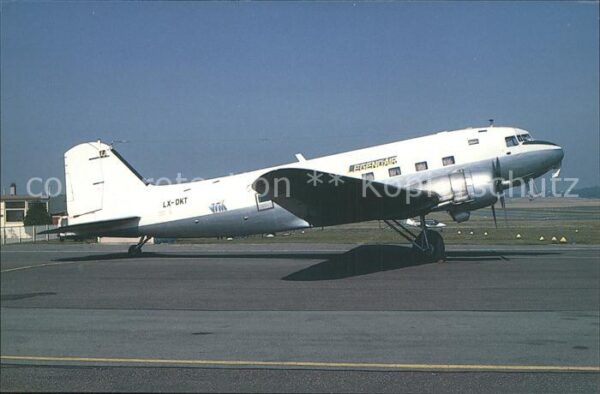 Flugzeuge Zivil douglas DC-3C Legend-Air LX-DKT