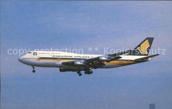 Flugzeuge Zivil Singapore Airlines Boeing 747-312 N118K